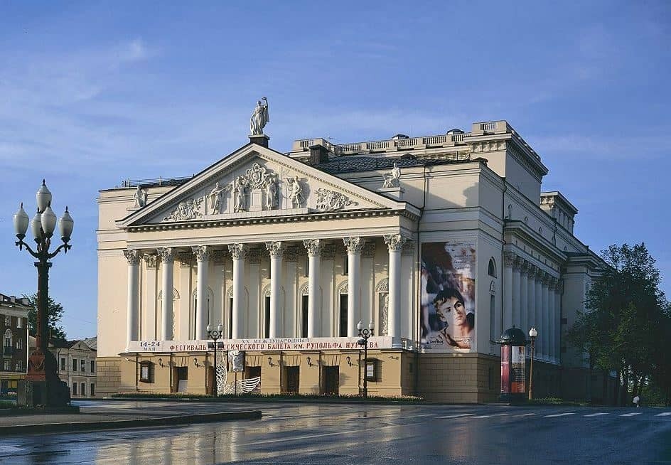 Государственный театр оперы и балета им. М. Джалиля 